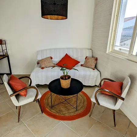 Avec Terrasse Et Balcon Bouzel